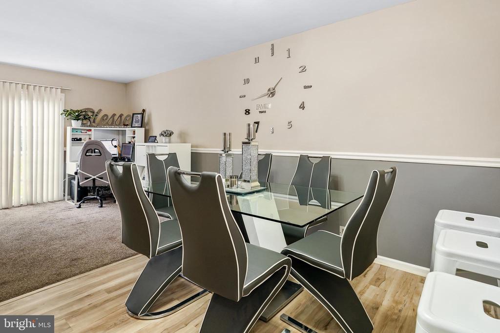 127 Stonebridge Blvd