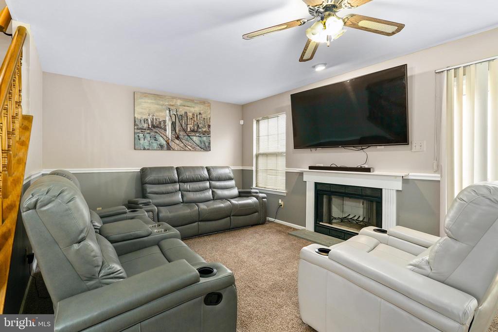 127 Stonebridge Blvd