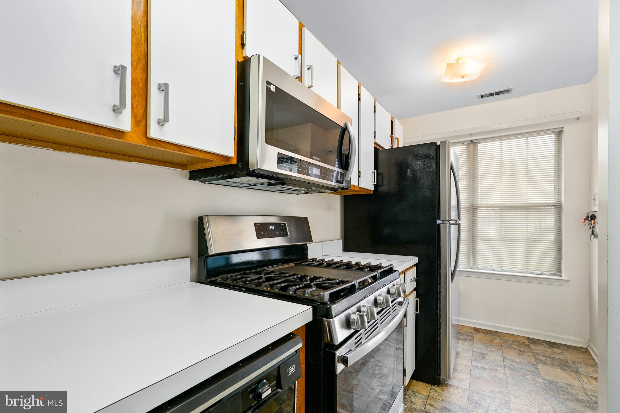 127 Stonebridge Blvd