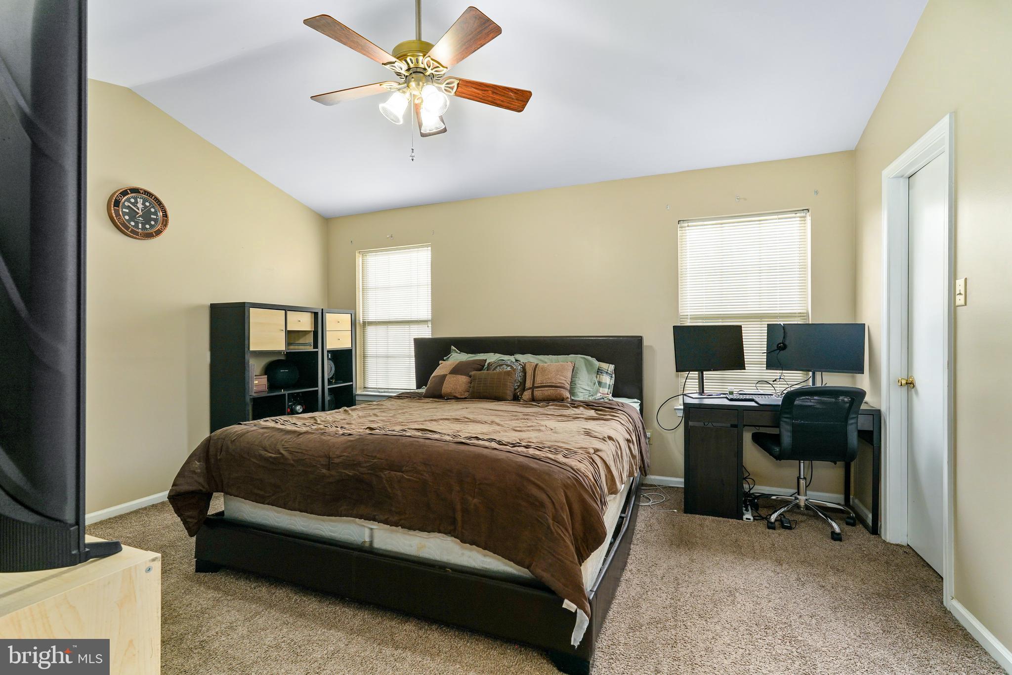 127 Stonebridge Blvd
