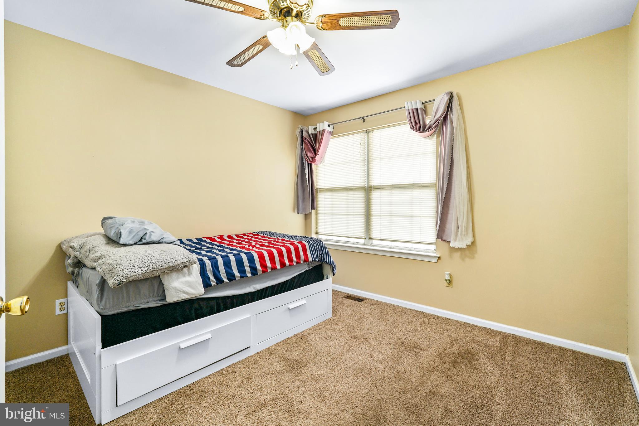 127 Stonebridge Blvd