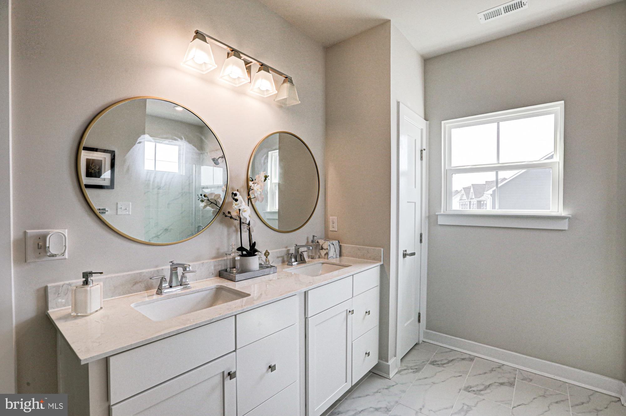 629 SPRING HOLLOW DRIVE