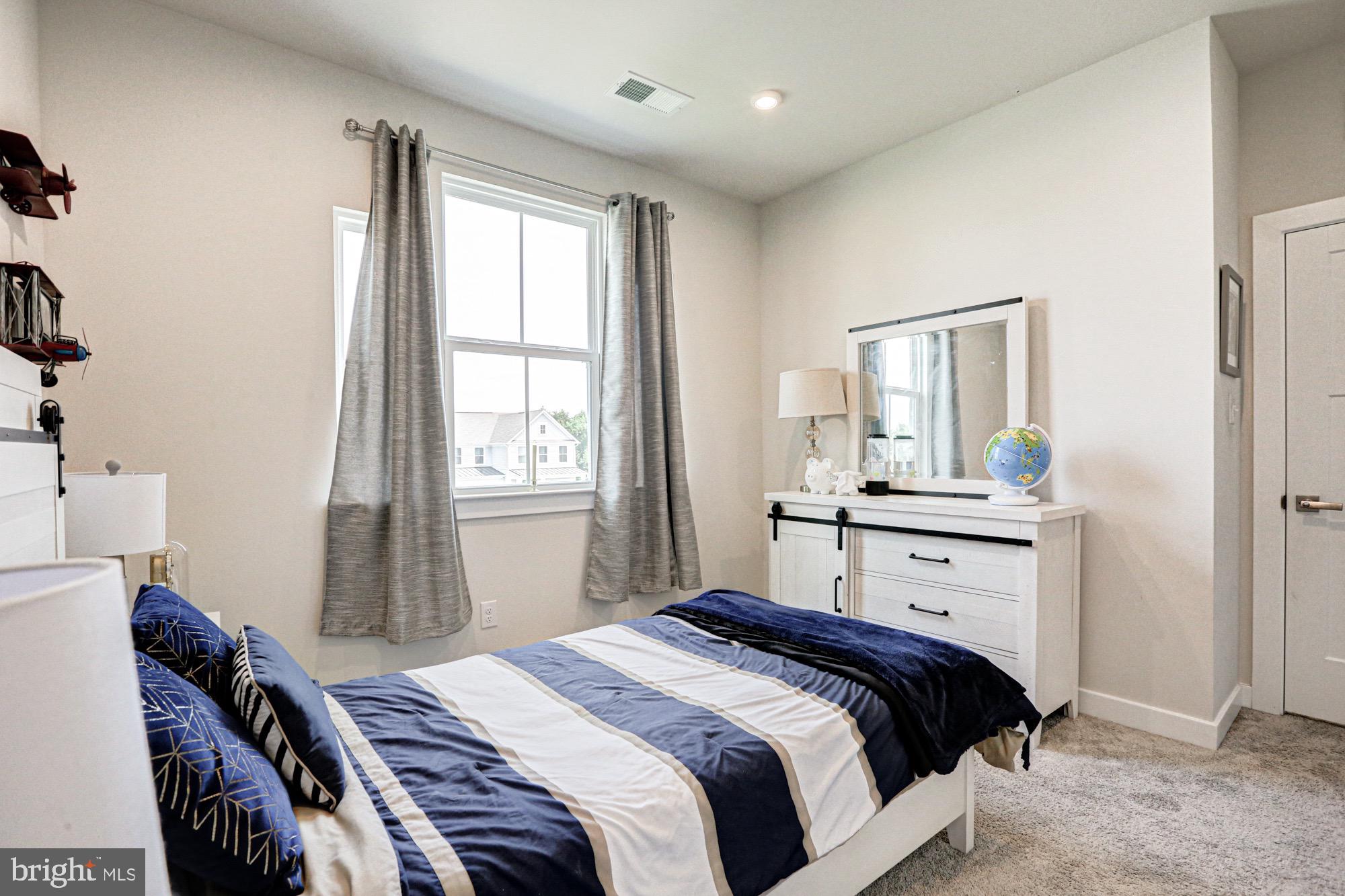 629 SPRING HOLLOW DRIVE