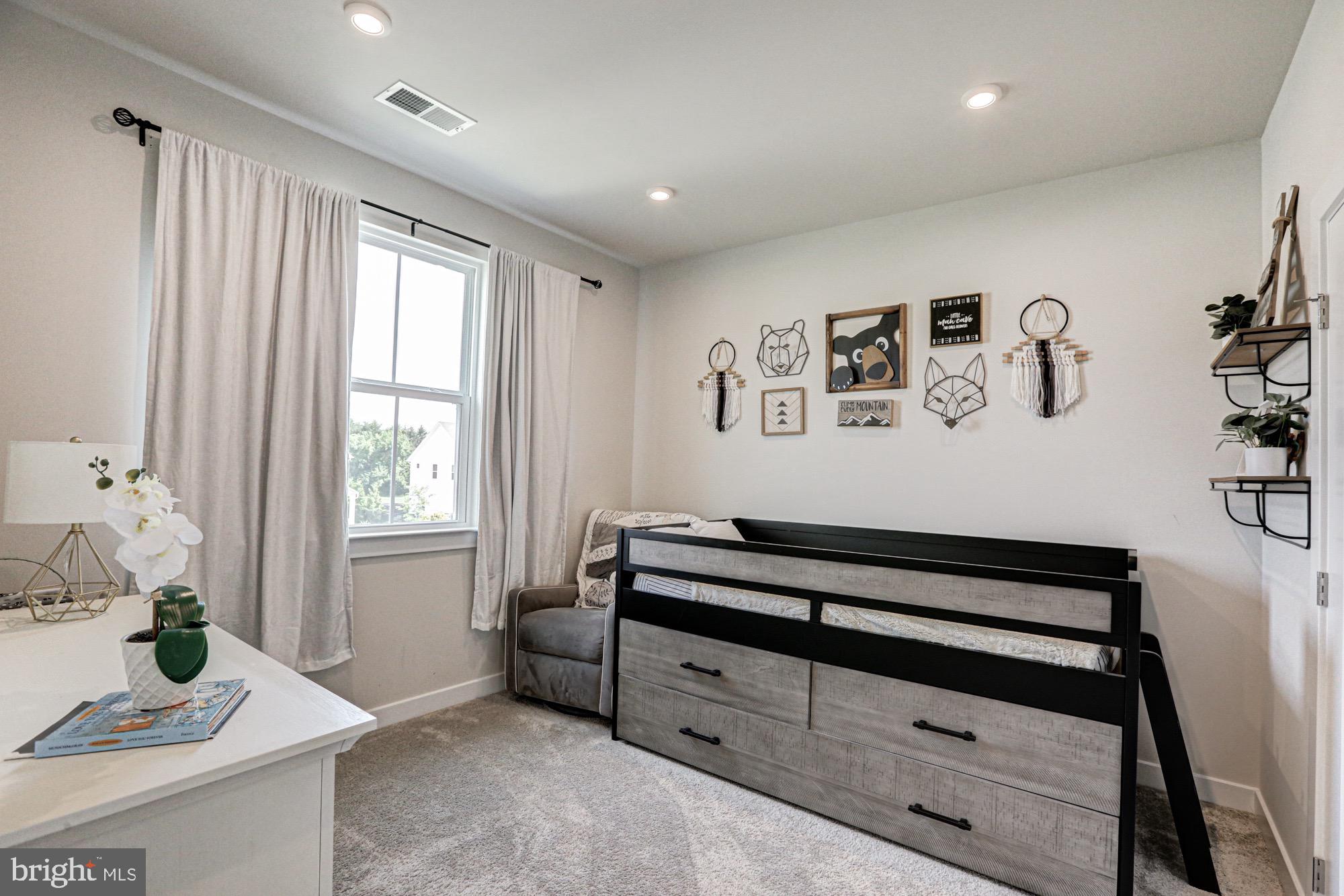 629 SPRING HOLLOW DRIVE