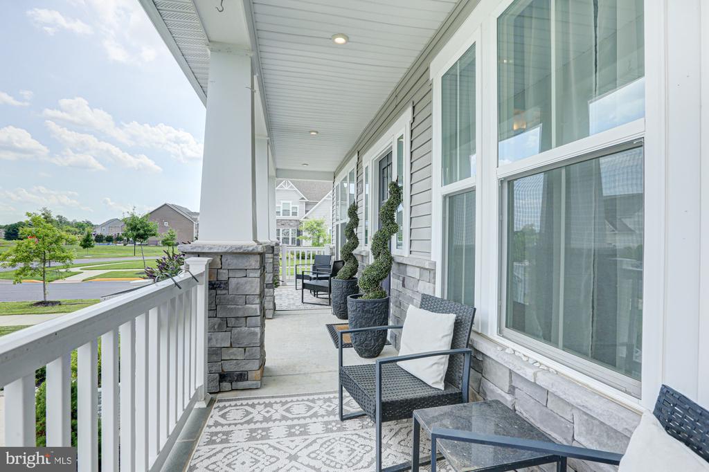 629 SPRING HOLLOW DRIVE