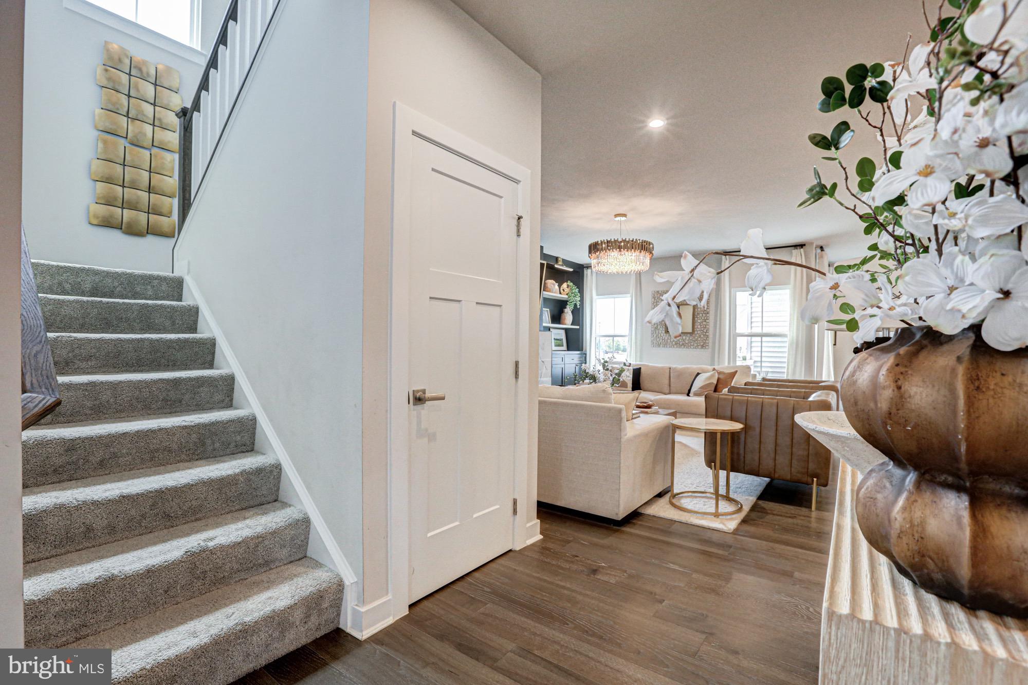 629 SPRING HOLLOW DRIVE