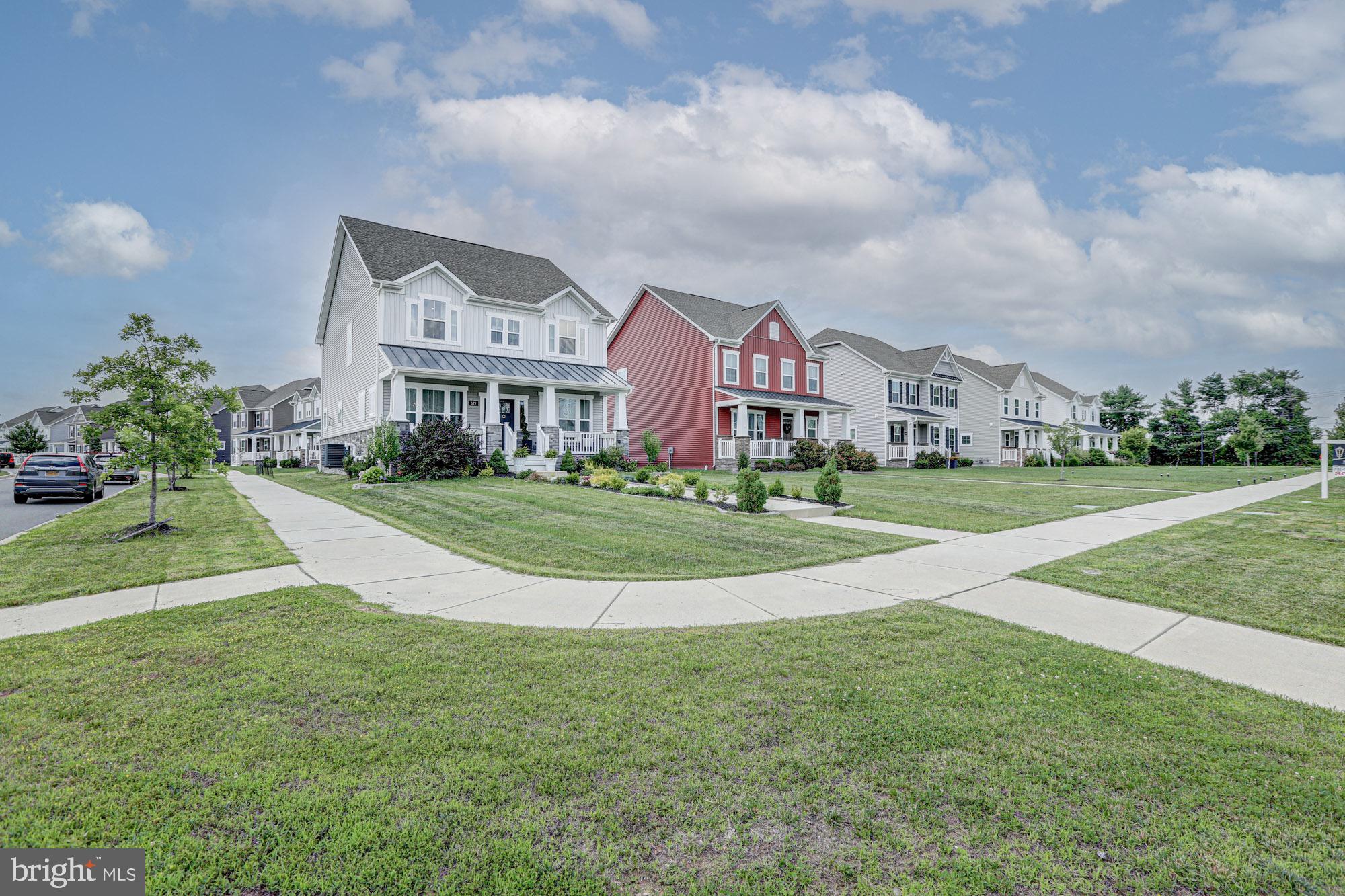 629 SPRING HOLLOW DRIVE