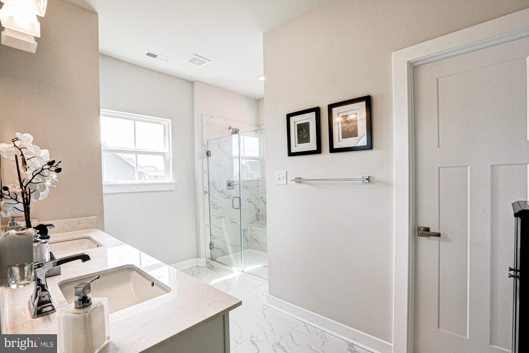 629 SPRING HOLLOW DRIVE