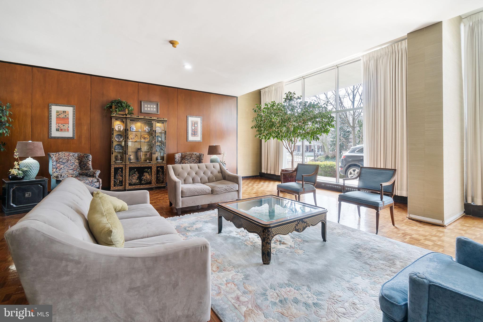 1401 PENNSYLVANIA AVENUE UNIT 403