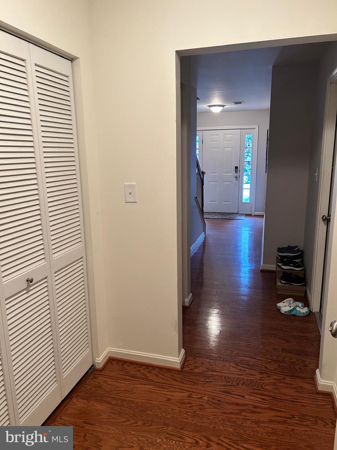 406 JACOBSEN DRIVE