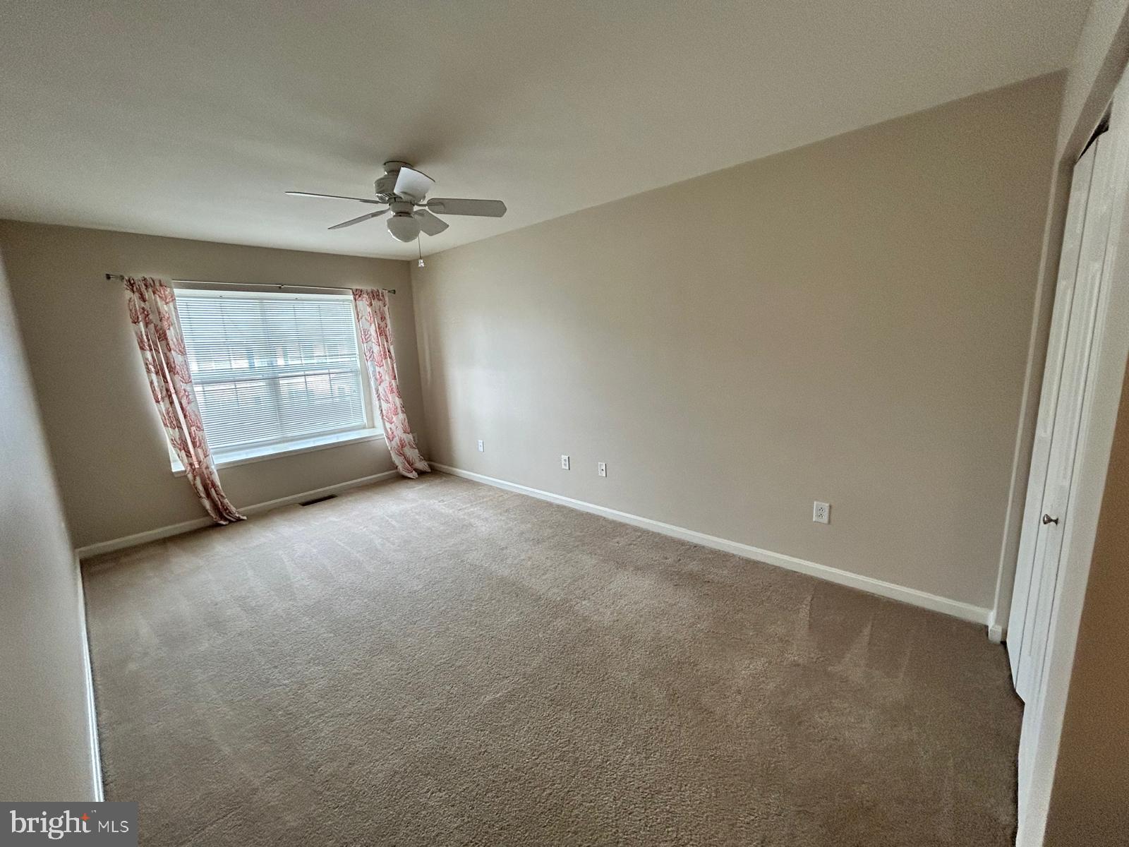 406 JACOBSEN DRIVE