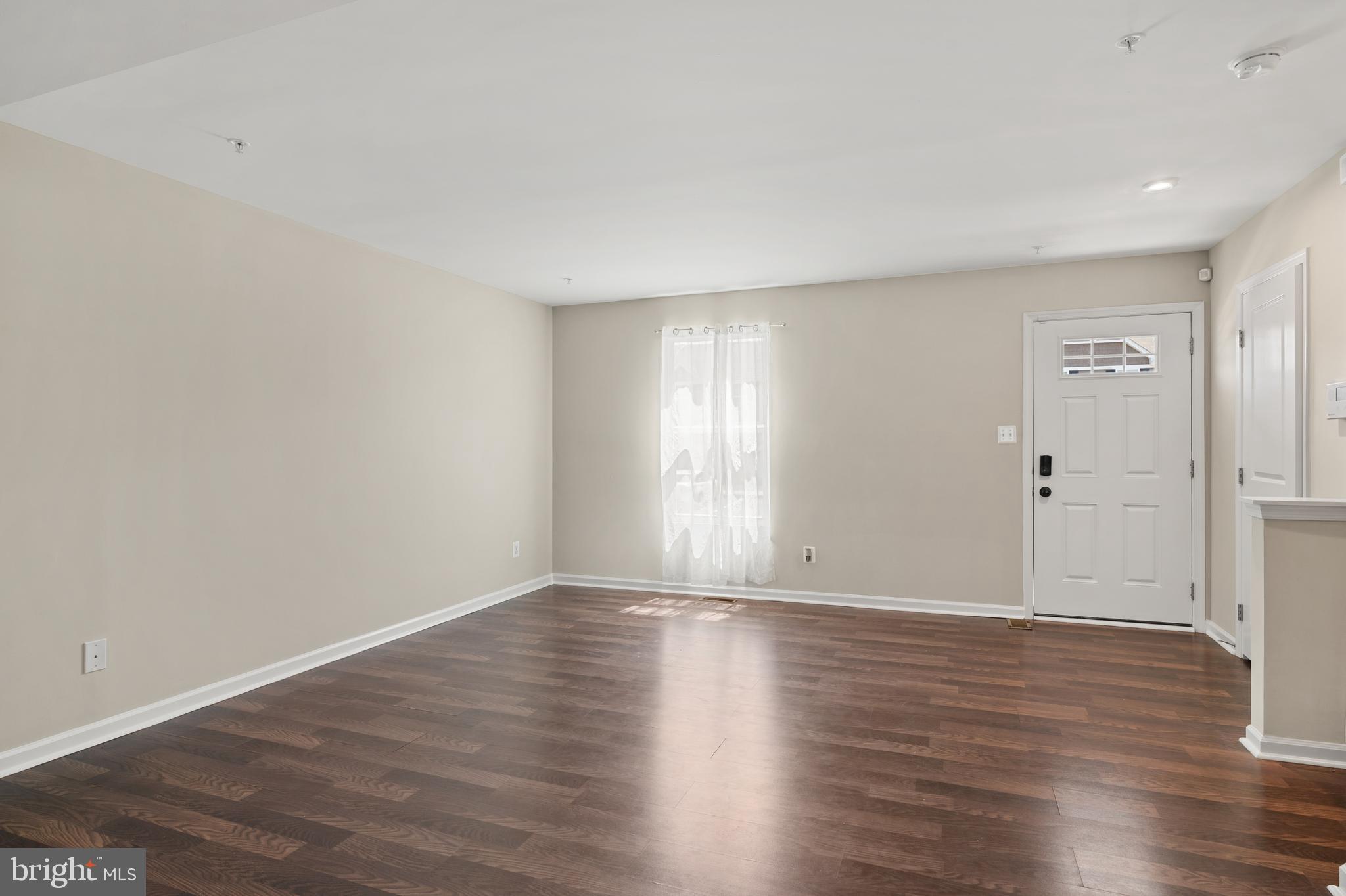 21 Marsh Ln