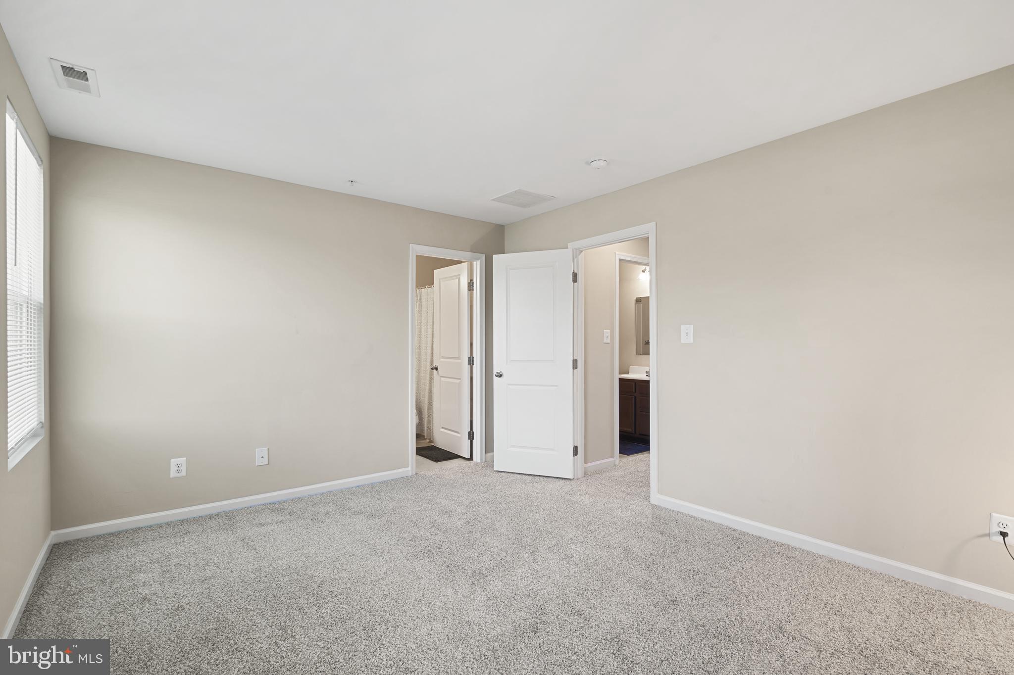21 Marsh Ln