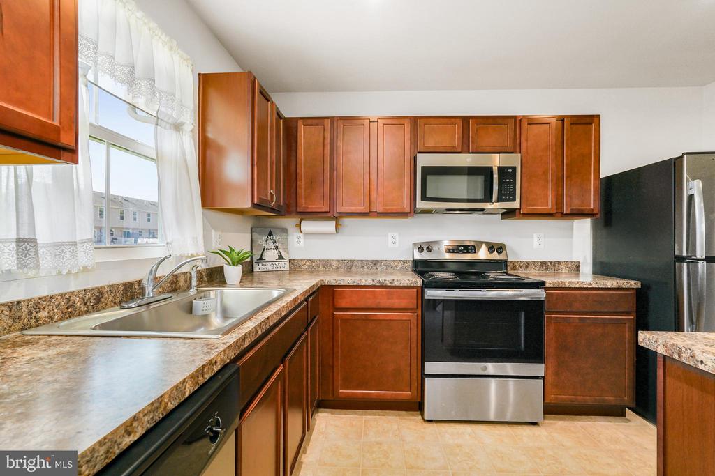 28 Marsh Ln