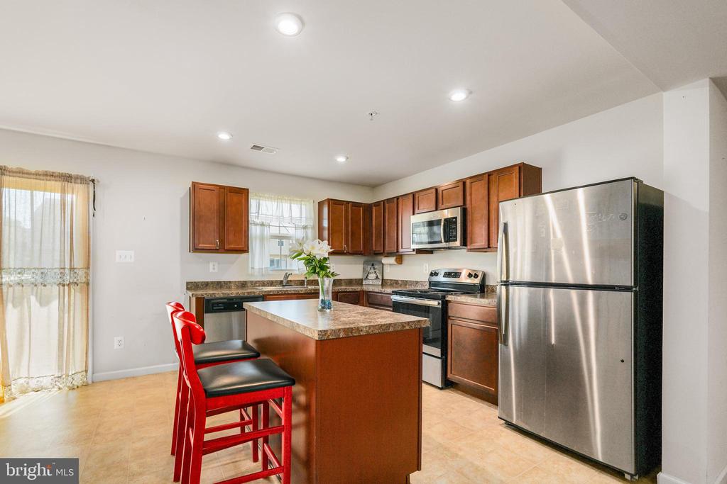 28 Marsh Ln