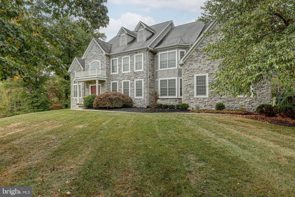 2095 Deep Meadow Ln