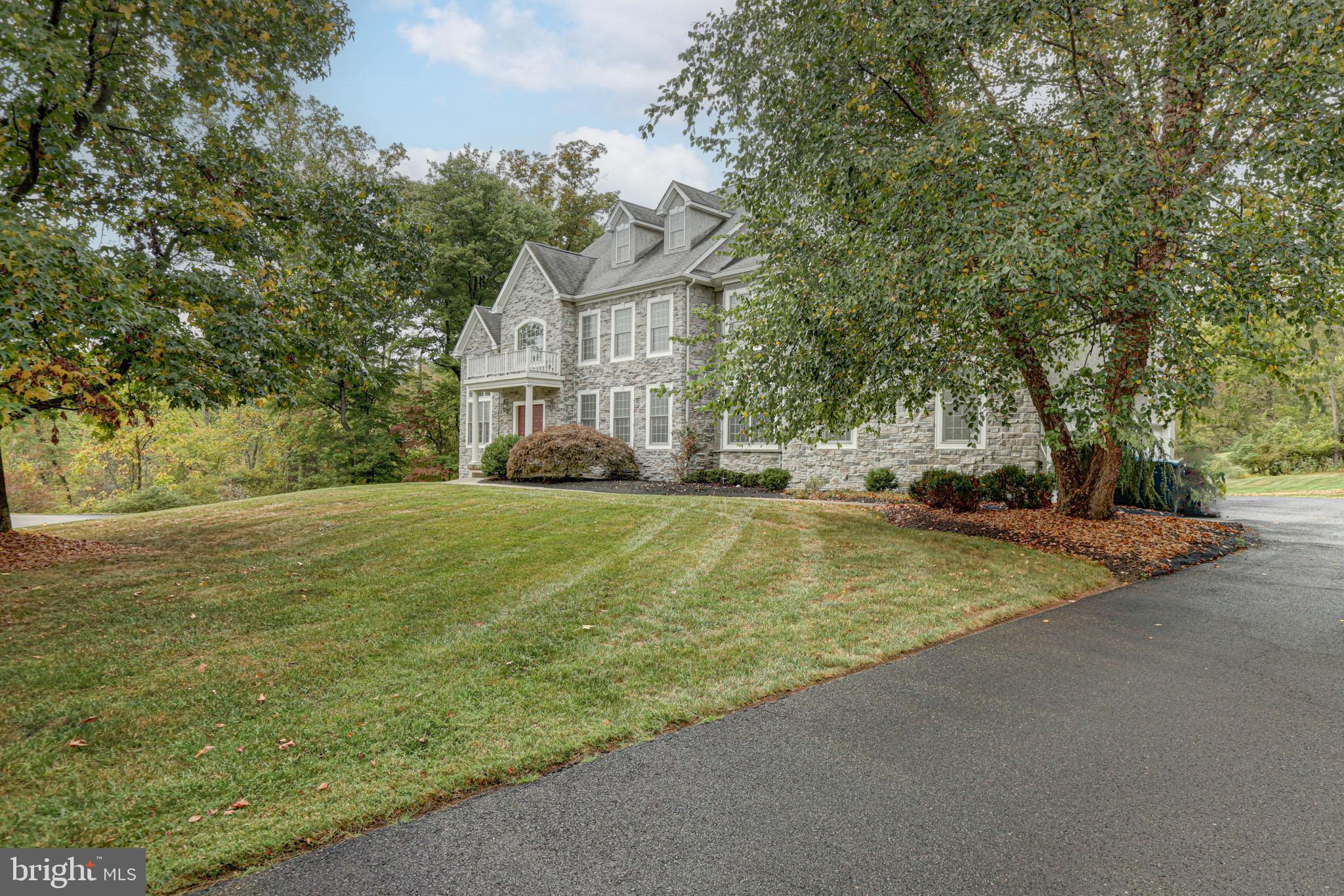 2095 Deep Meadow Ln
