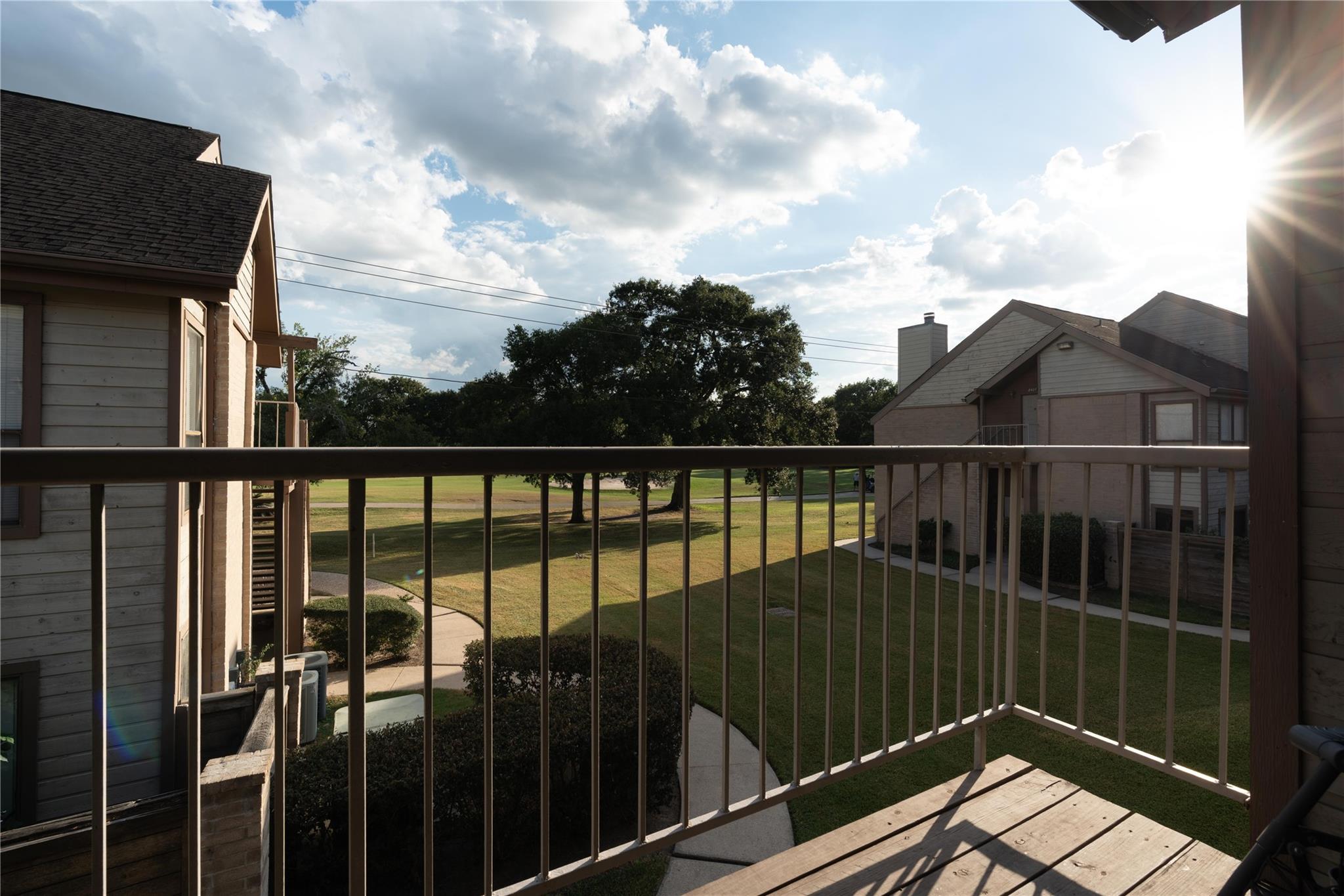 8411 Sands Point Drive # 18, Houston Unit: 18