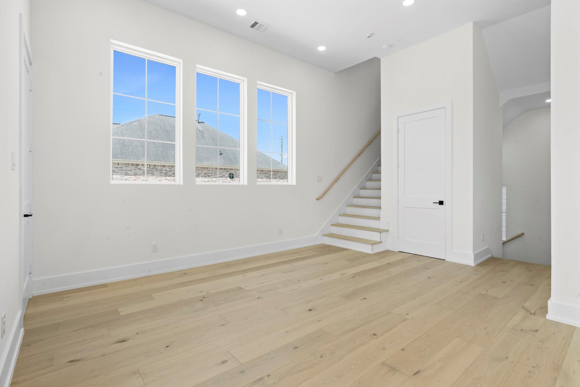 1602 Janak Garden Lane