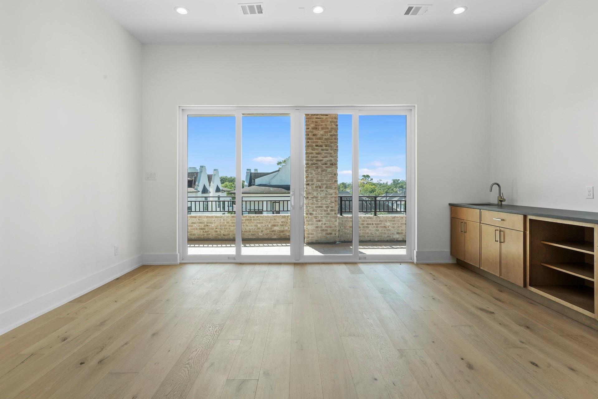 1602 Janak Garden Lane