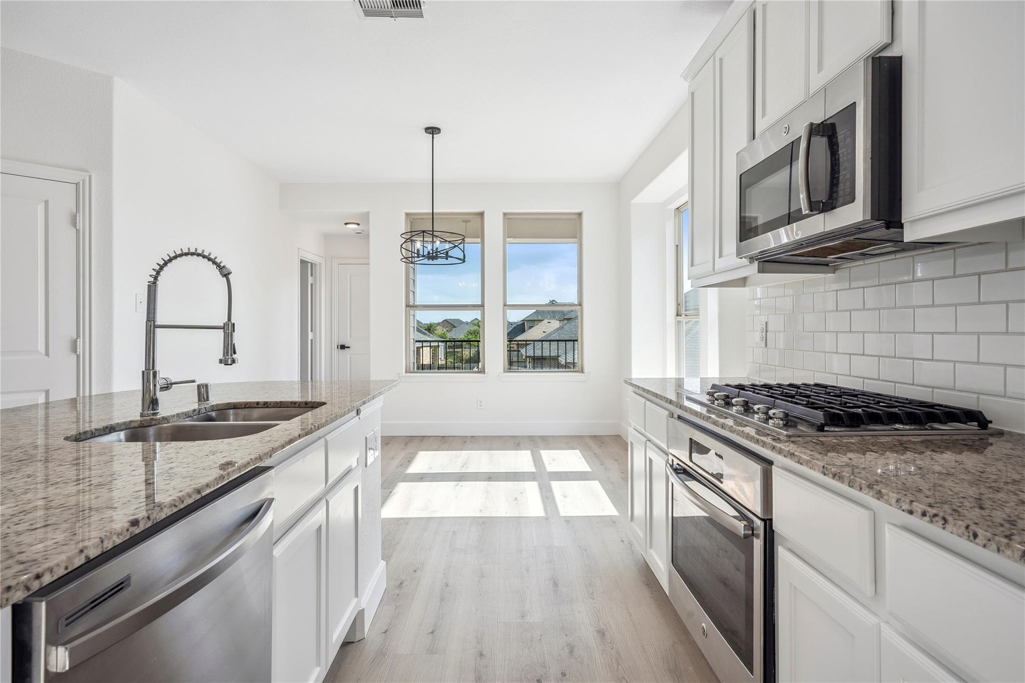 1615 Summer City Drive