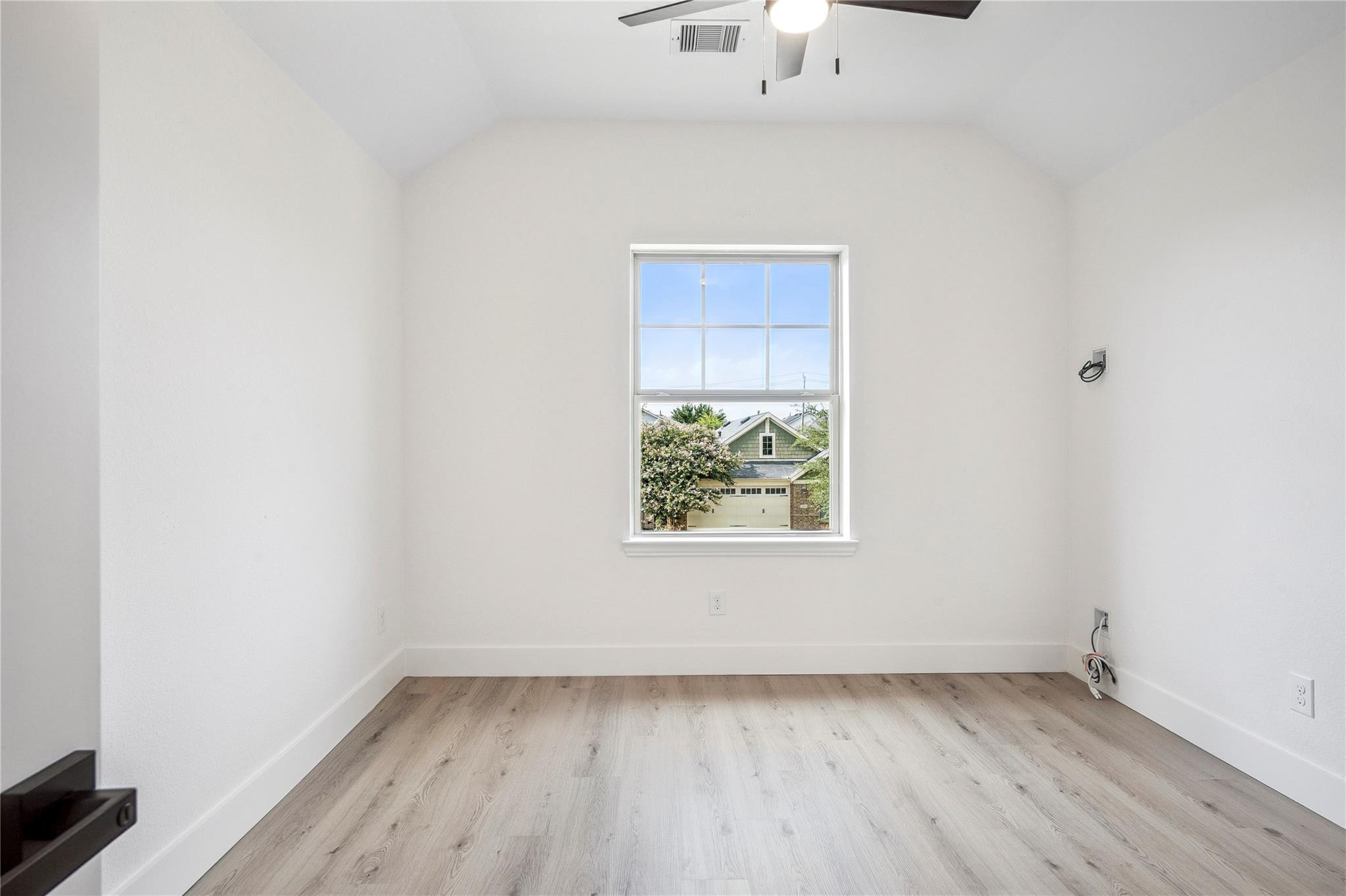 1615 Summer City Drive