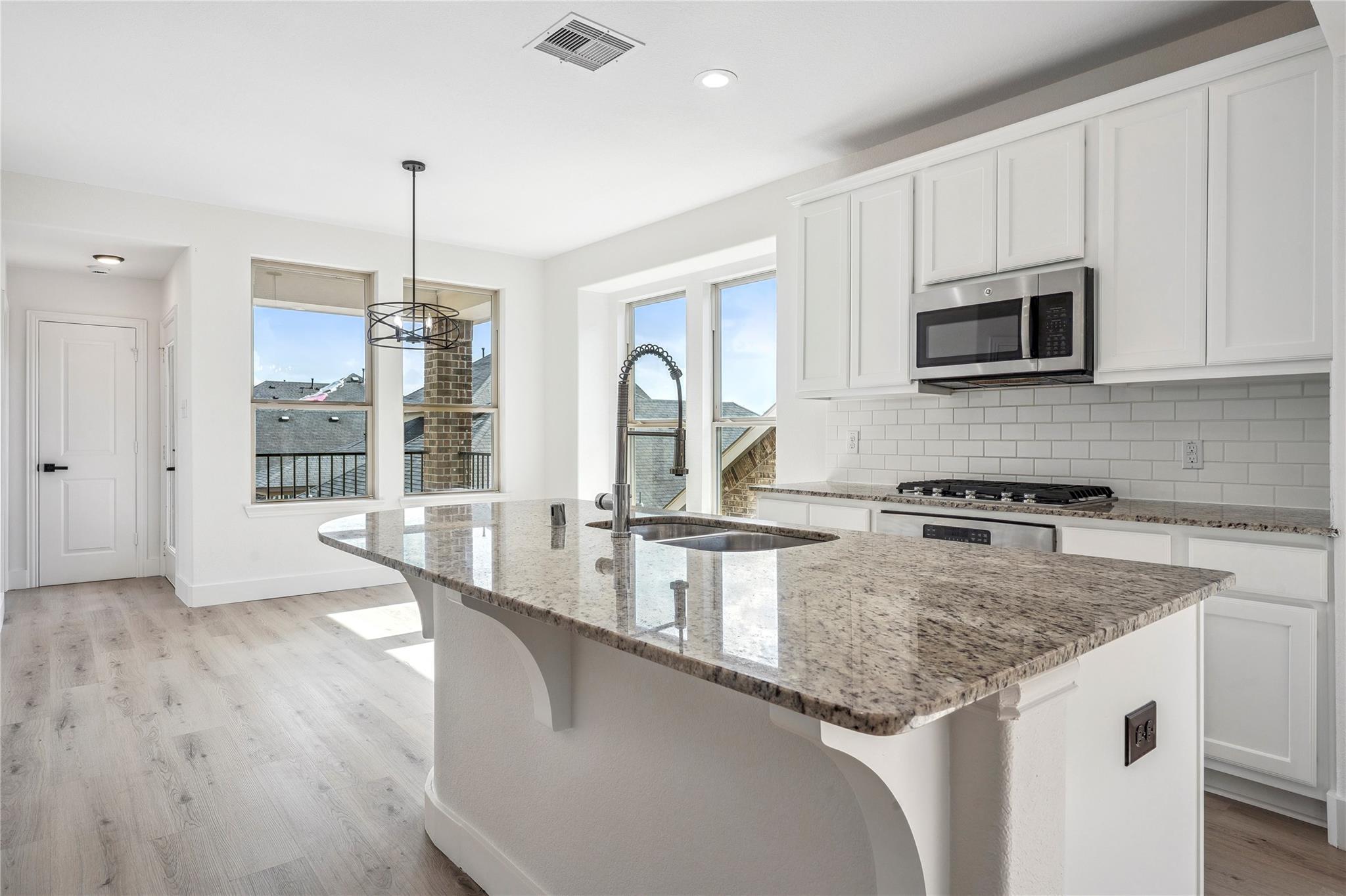 1615 Summer City Drive
