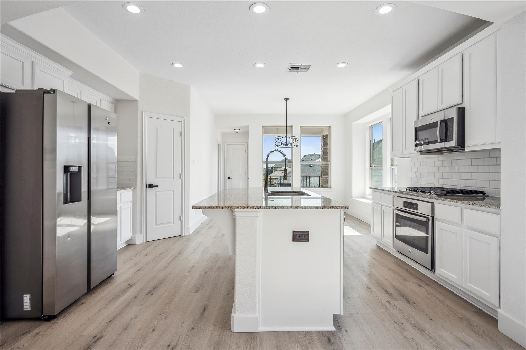 1615 Summer City Drive
