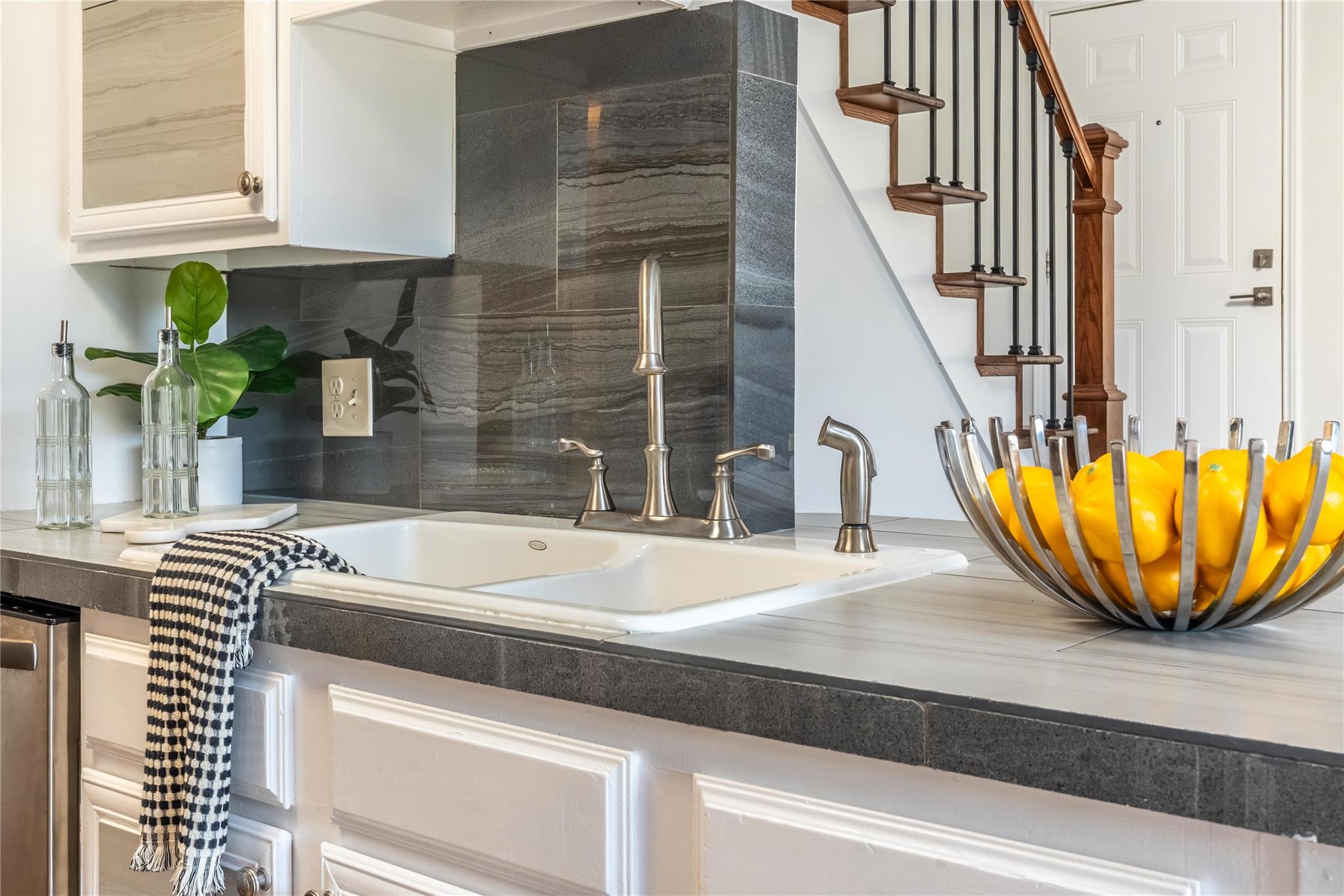 8411 Sands Point Drive # 18, Houston Unit: 18