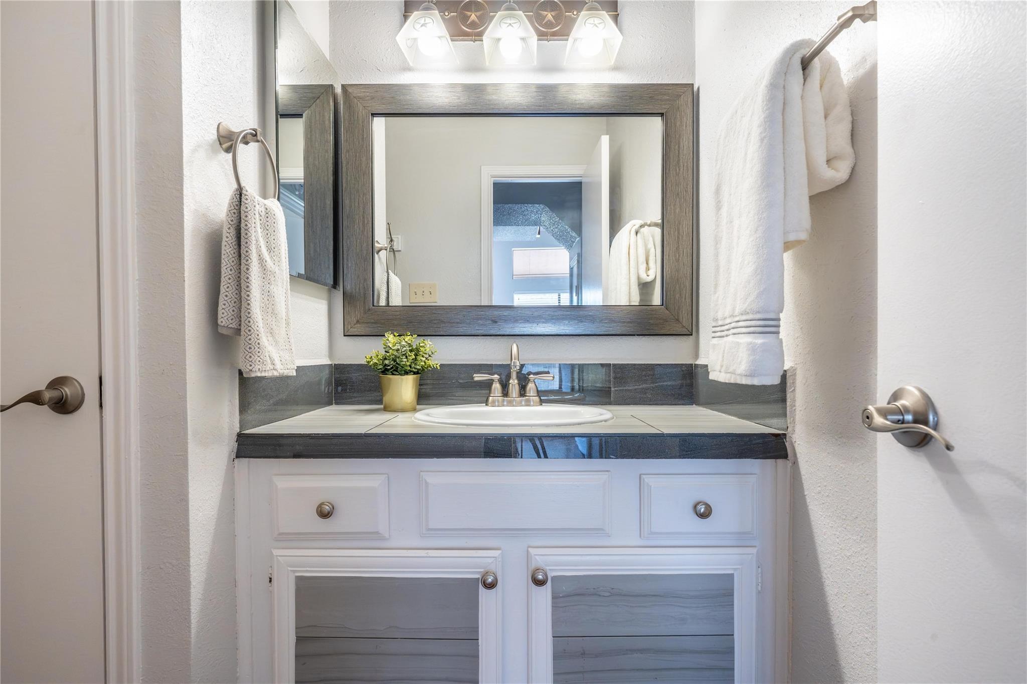 8411 Sands Point Drive # 18, Houston Unit: 18