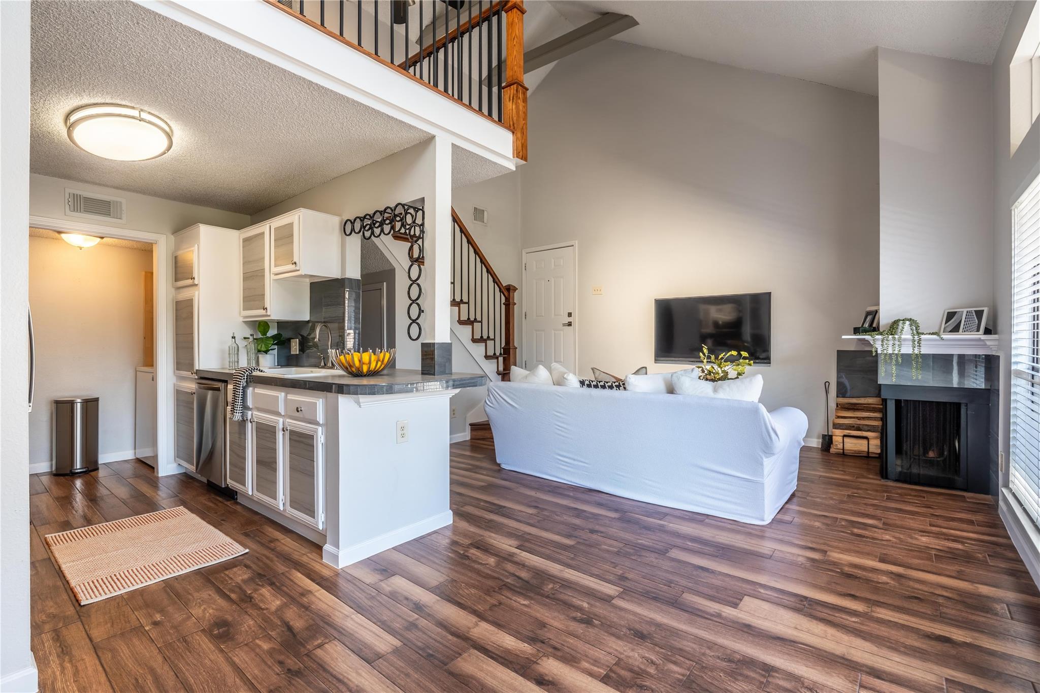 8411 Sands Point Drive # 18, Houston Unit: 18