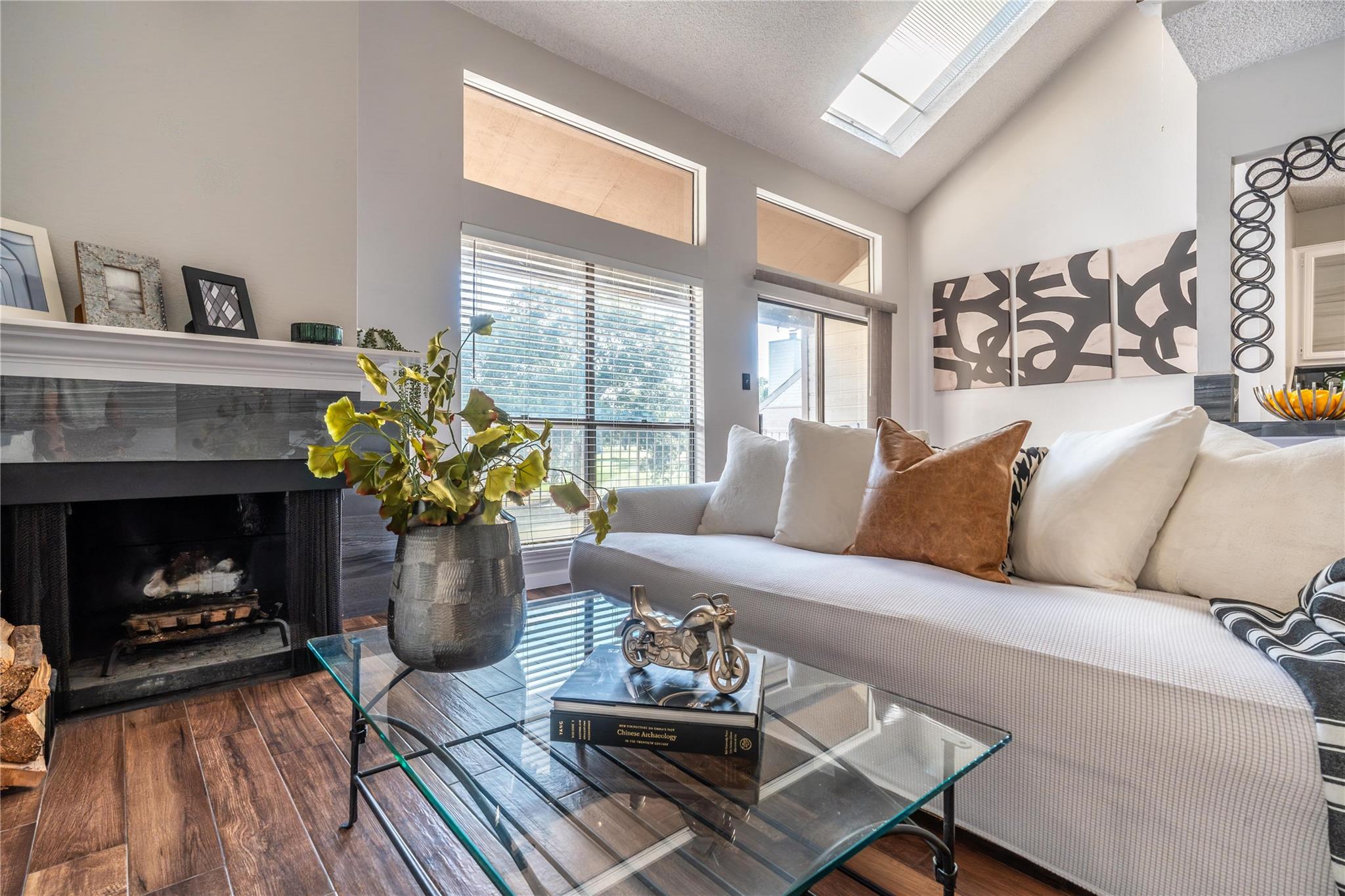 8411 Sands Point Drive # 18, Houston Unit: 18