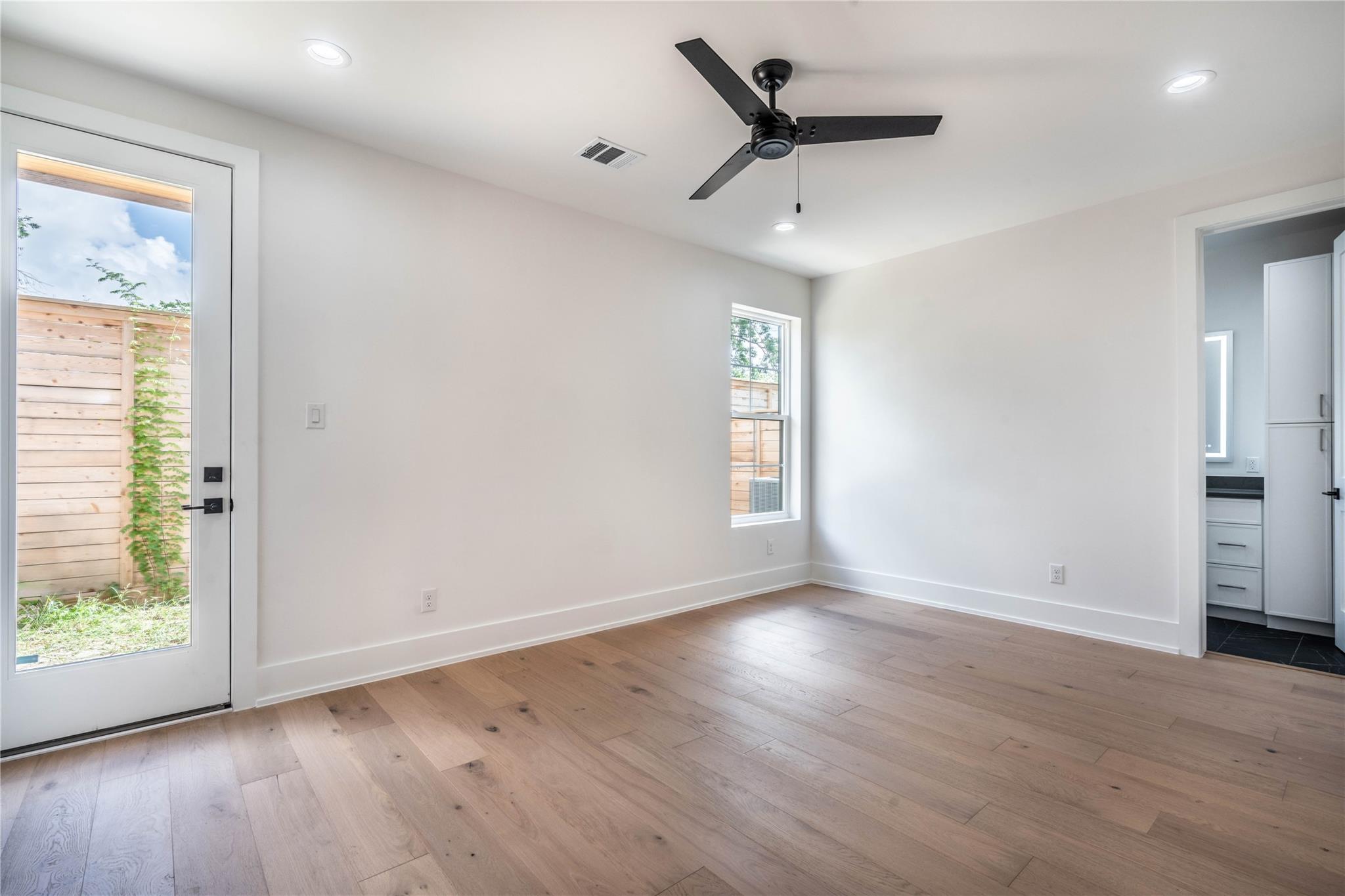 1608 Janak Garden Lane