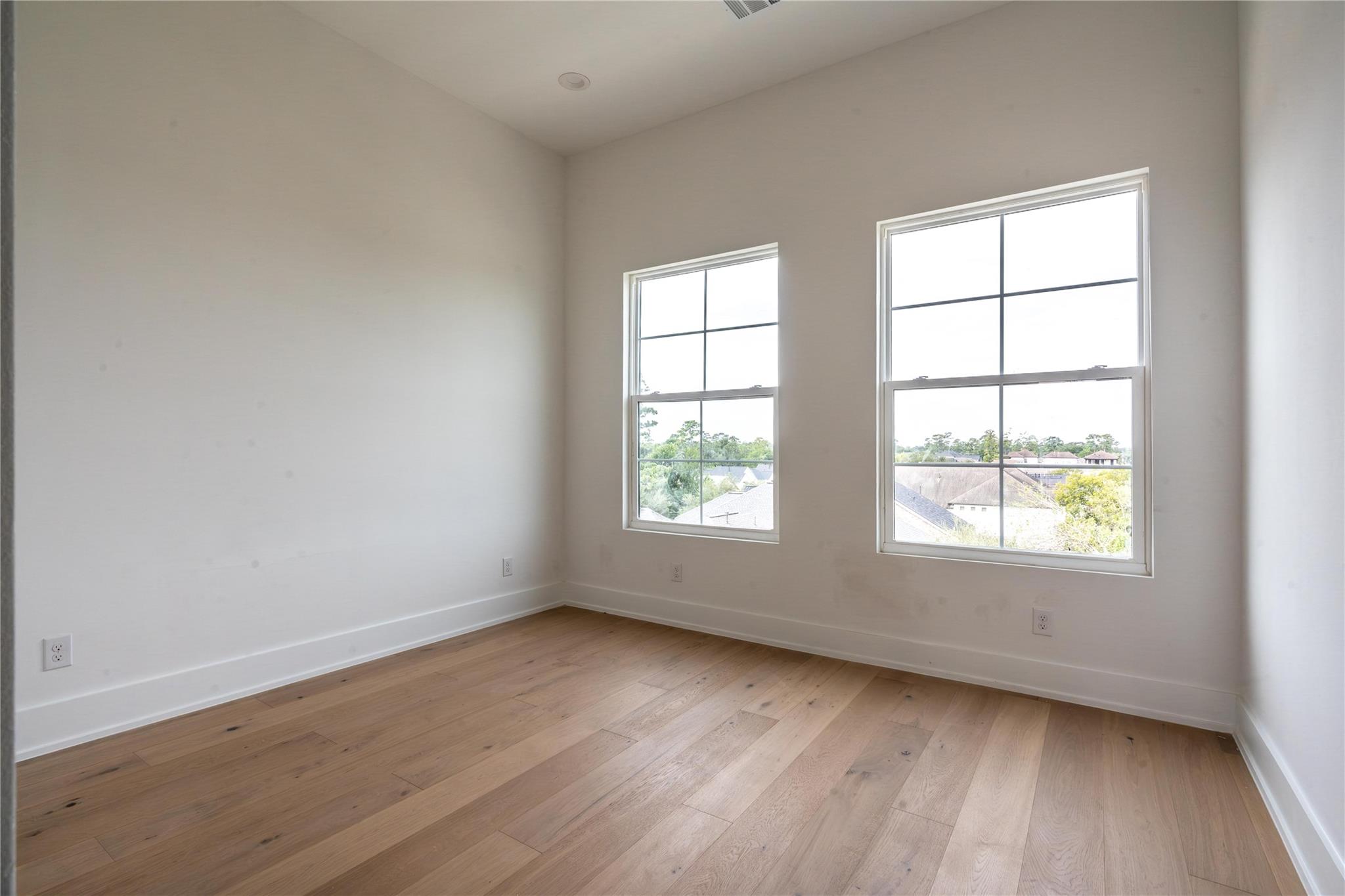 1608 Janak Garden Lane