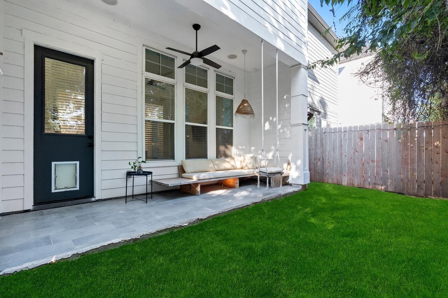 9019 Wellspring Drive, Houston