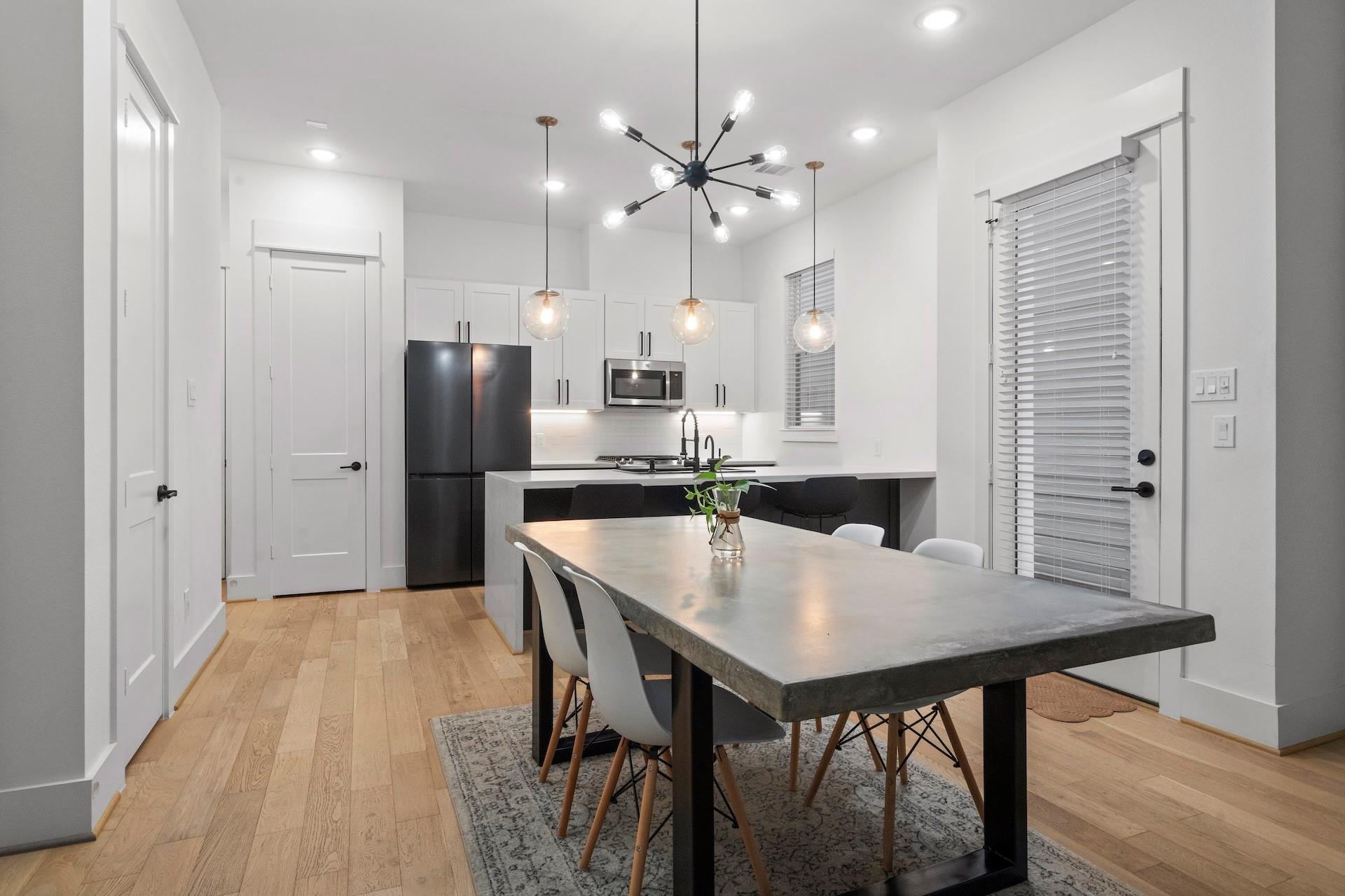 9019 Wellspring Drive, Houston