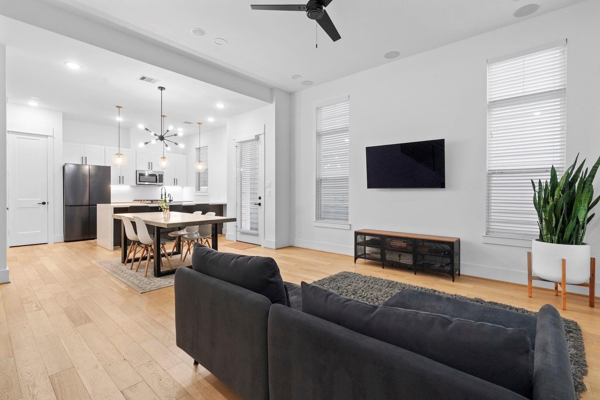 9019 Wellspring Drive, Houston