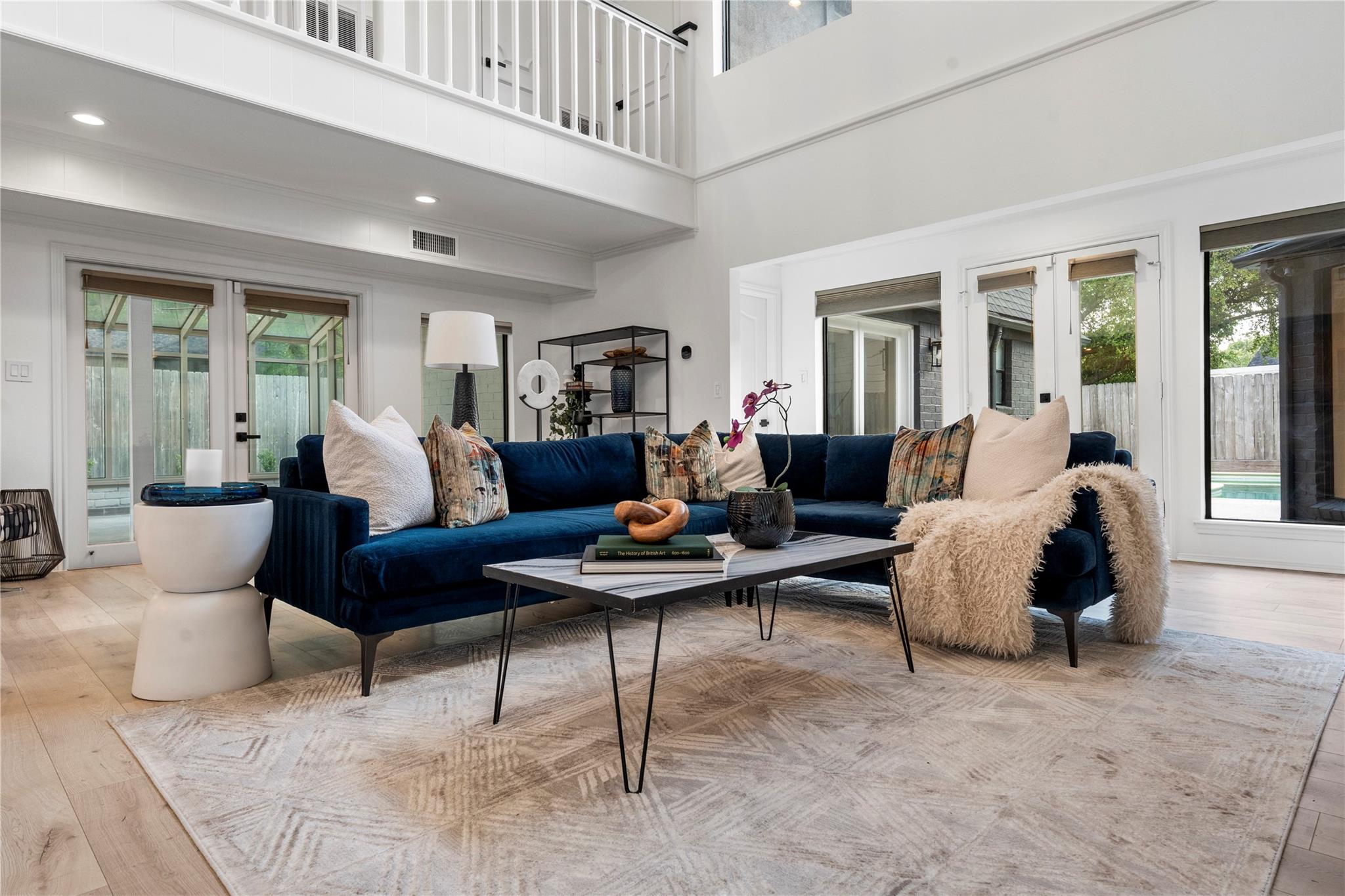 10911 Riverview Drive