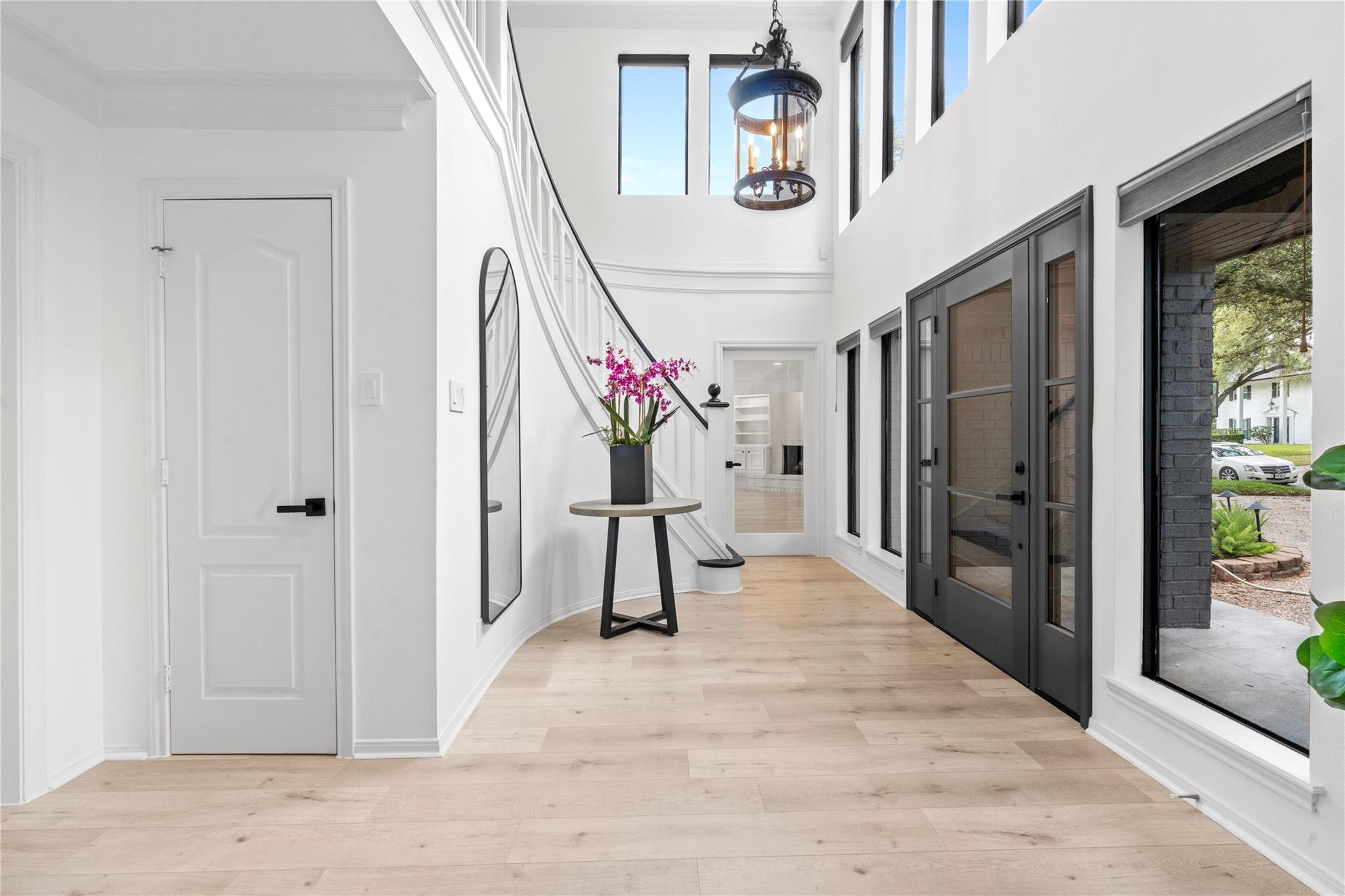 10911 Riverview Drive