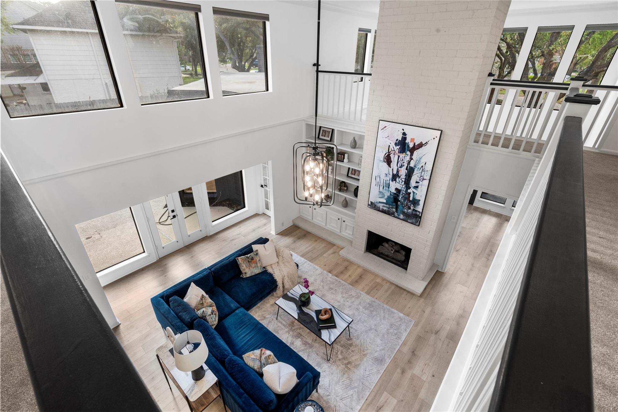 10911 Riverview Drive