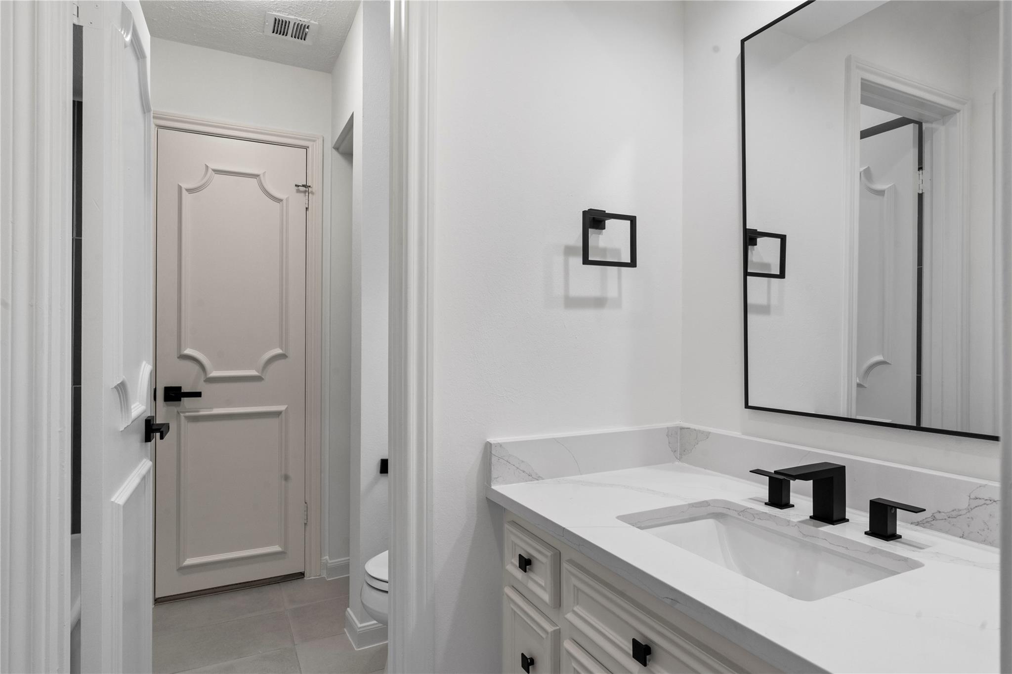 10911 Riverview Drive