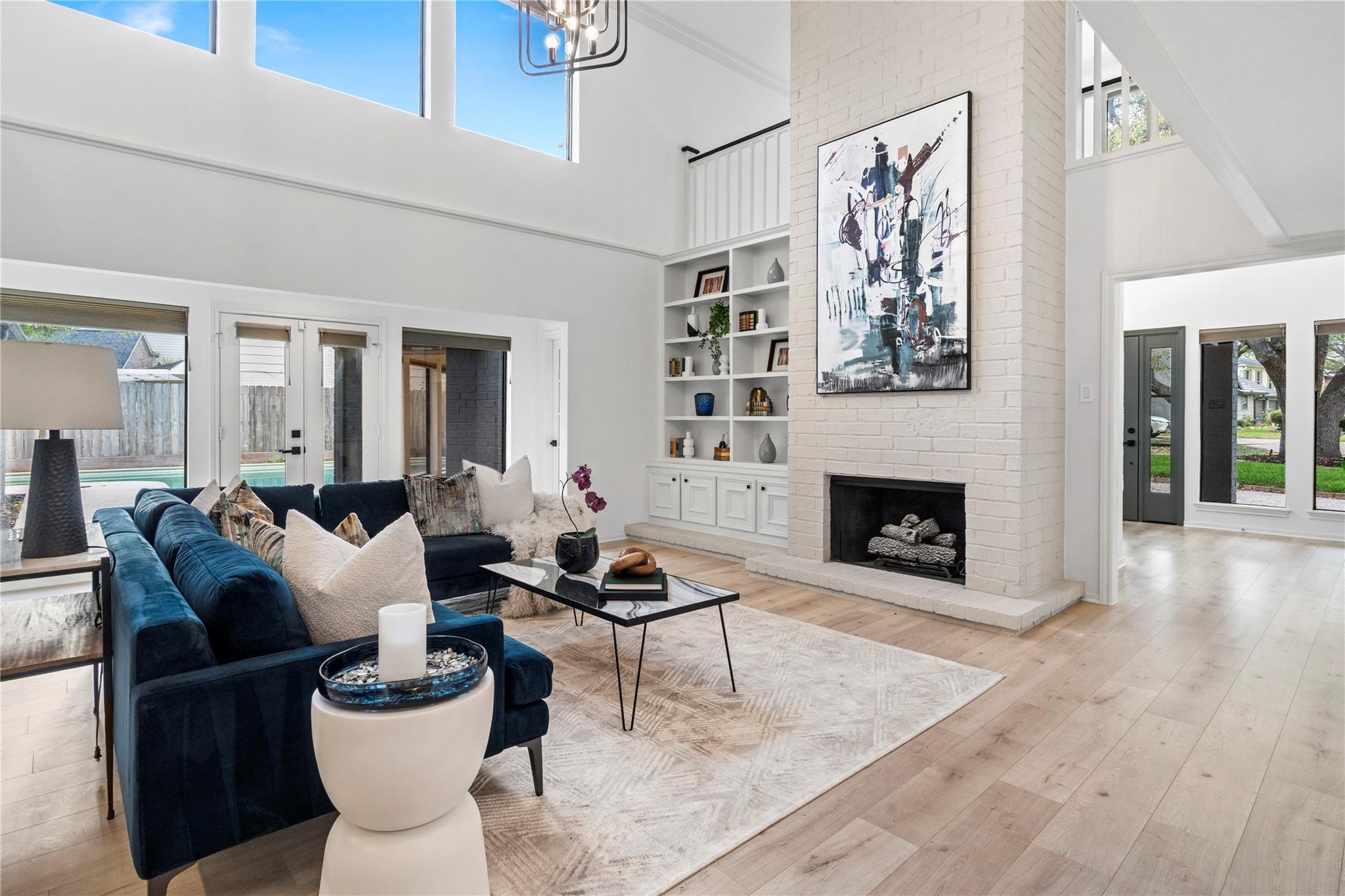 10911 Riverview Drive