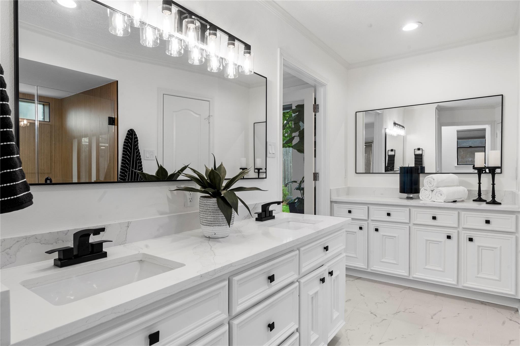 10911 Riverview Drive