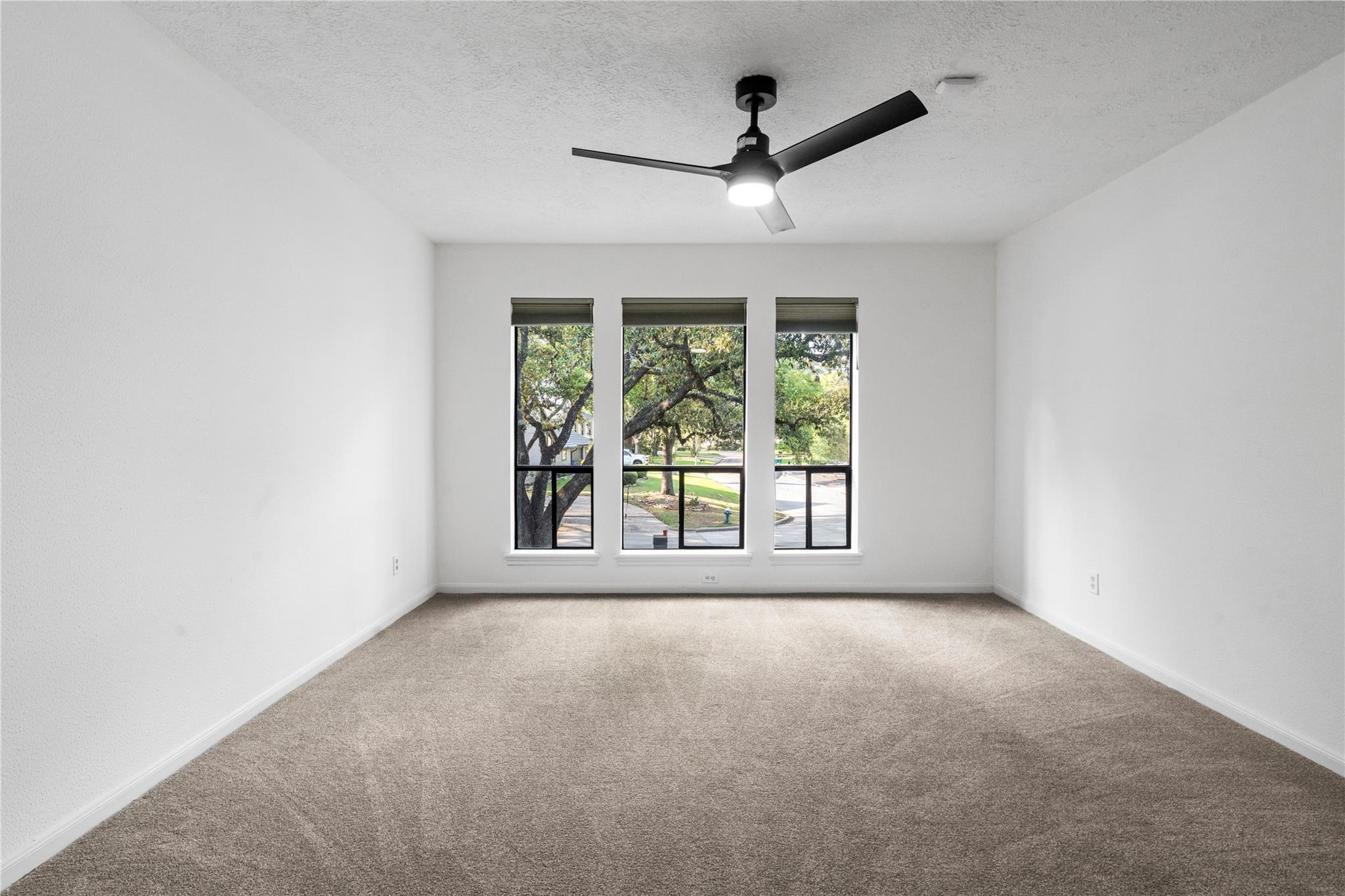 10911 Riverview Drive