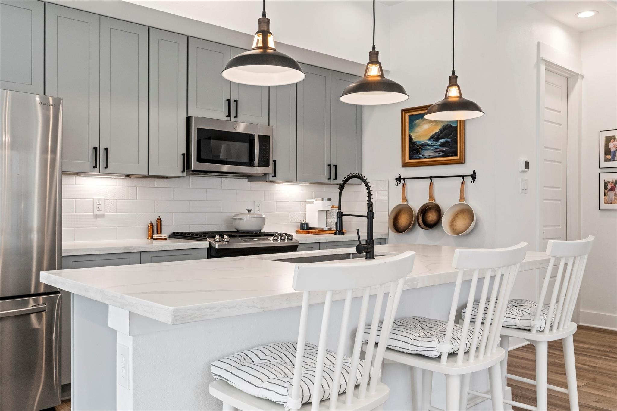 5202 Pinemont Creek Lane