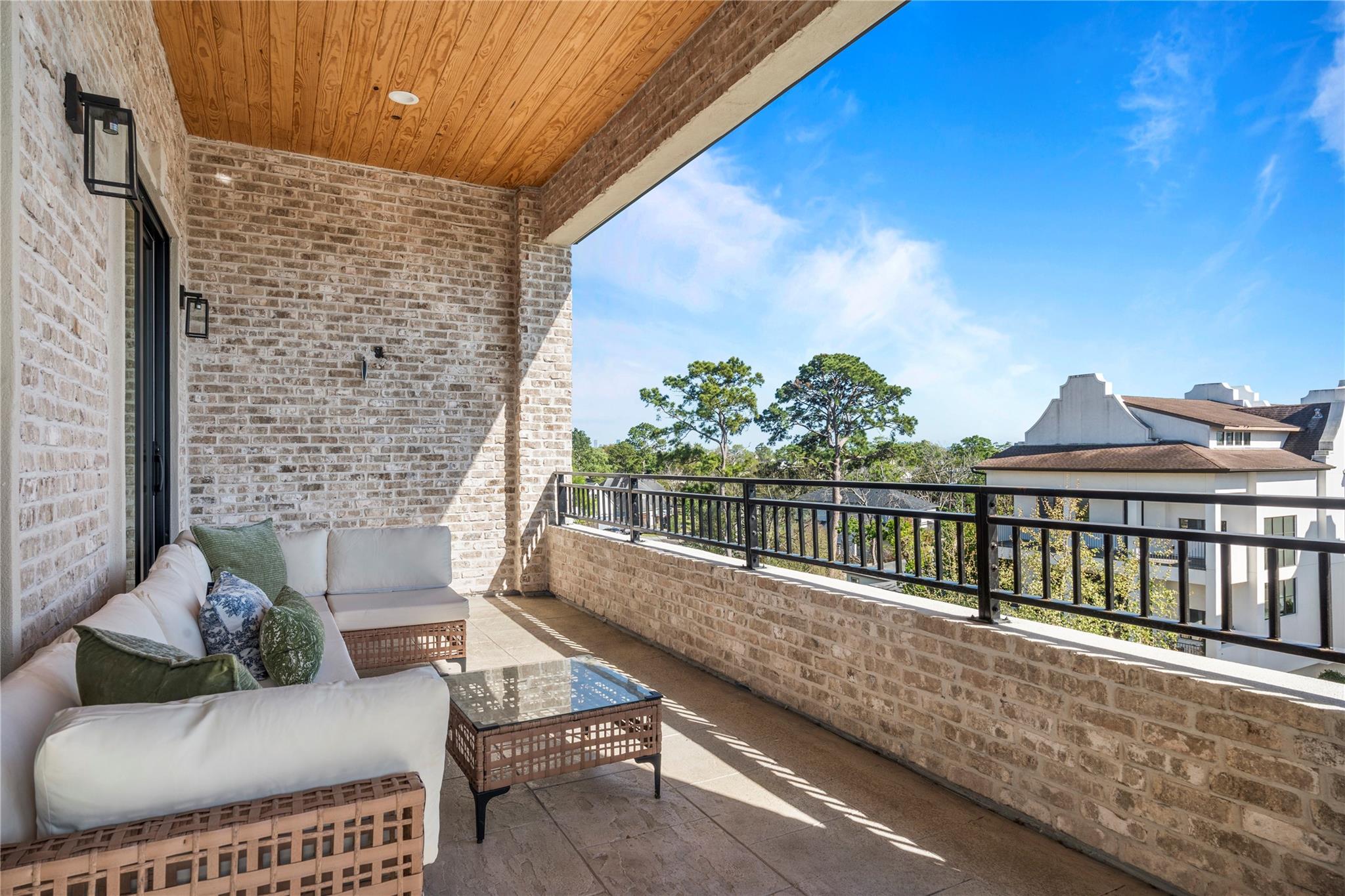 1602 Janak Garden Lane