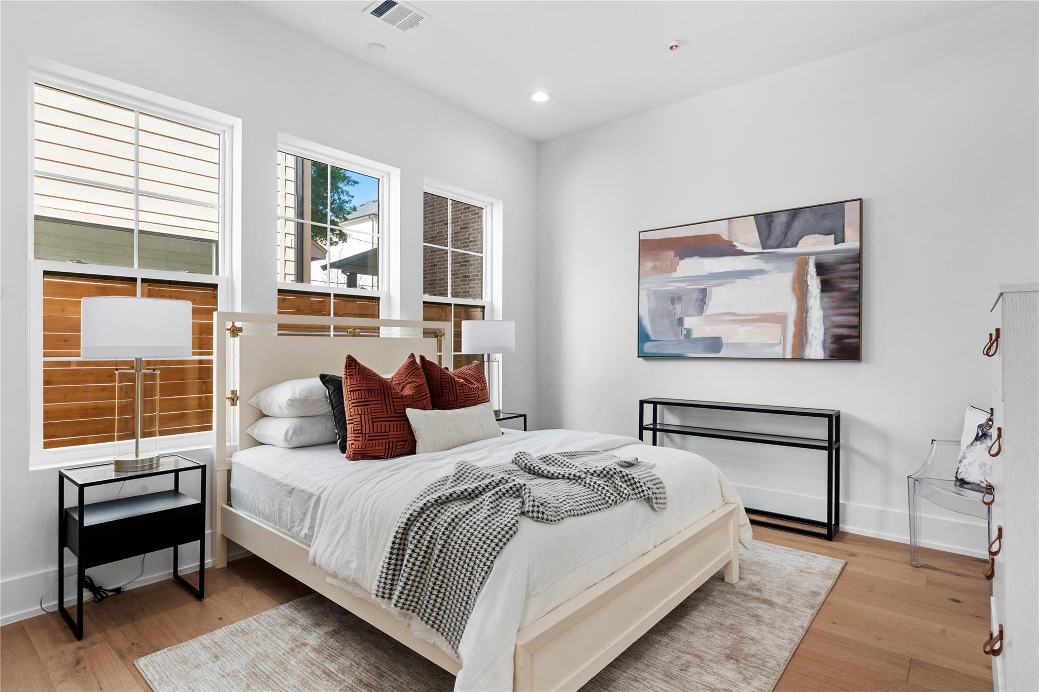 1602 Janak Garden Lane