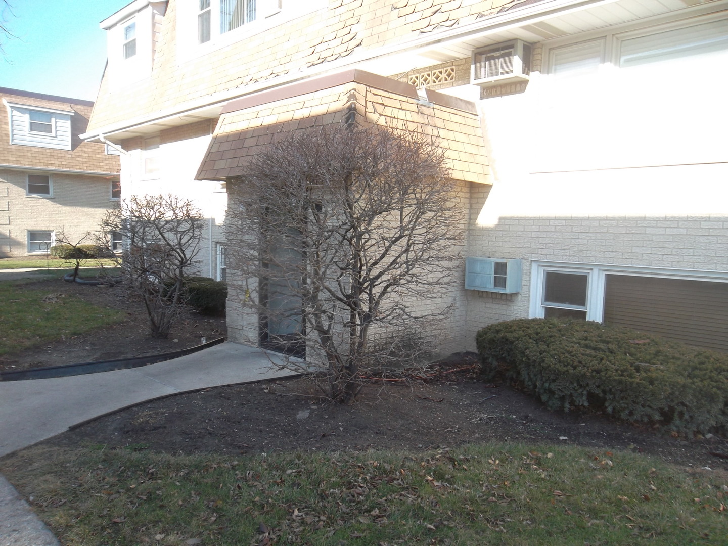9911 W 58th Street Unit: 9