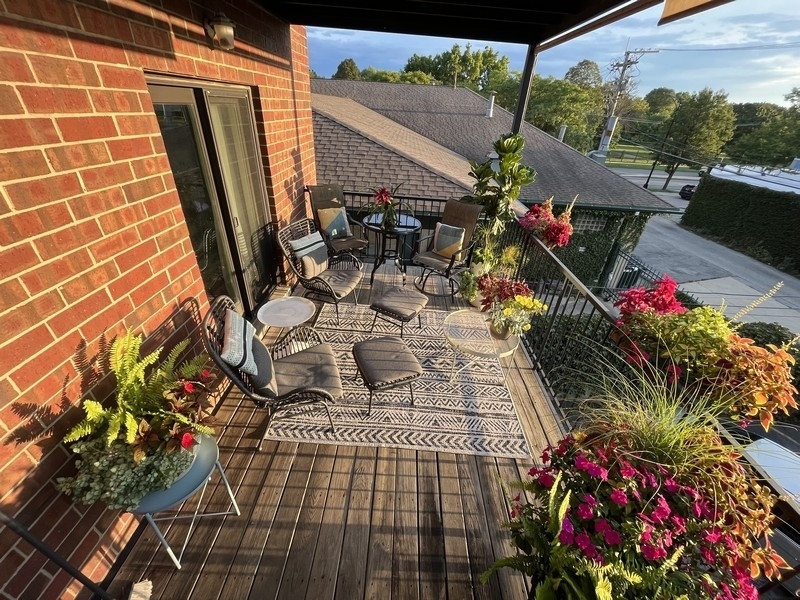 6014 N Wolcott Avenue Unit: 2S