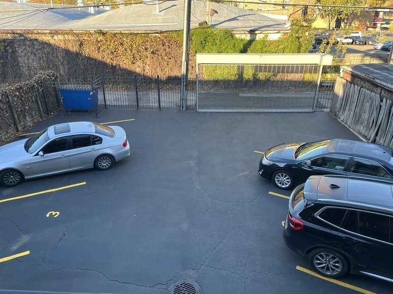 6014 N Wolcott Avenue Unit: 2S